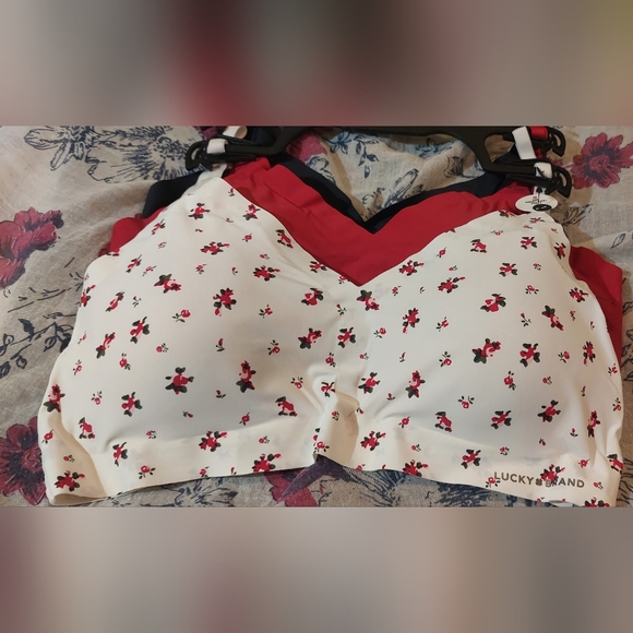 Lucky Brand Red and White Floral Bra - Picture 4 of 6